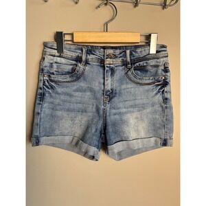 Eighty Two Denim Medium Wash Cuffed Jean Shorts Size 3 Casual Summer Boho Preppy